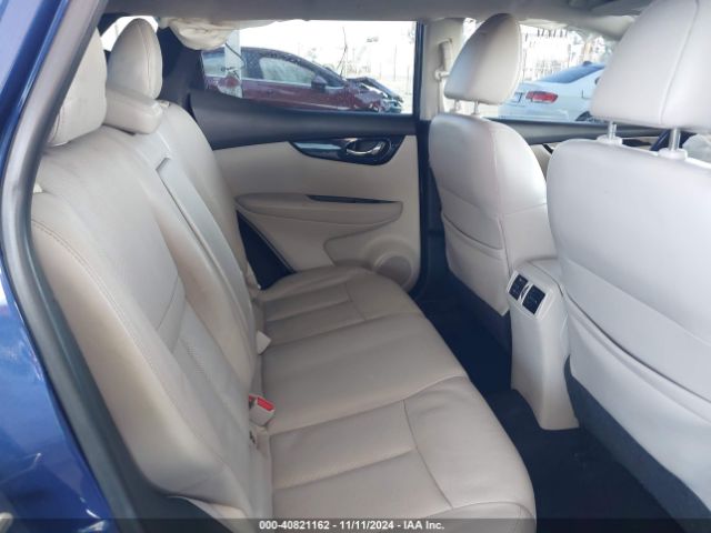 JN1BJ1CP3HW000784 Nissan Rogue Sport Sl