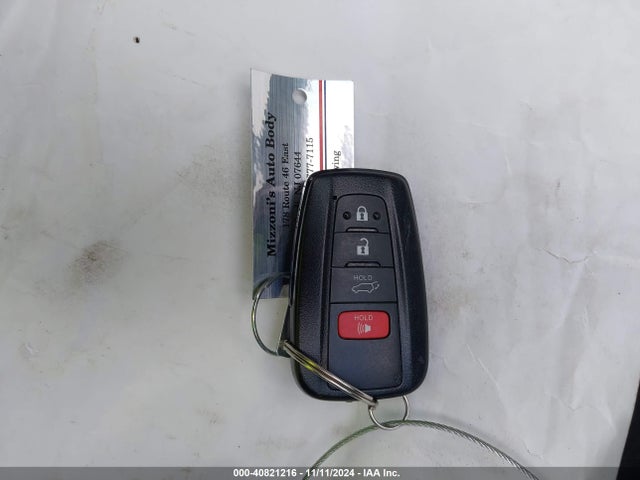 2T3P1RFV4LW115588 Toyota Rav4 Xle