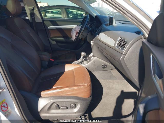 WA1EFCFS9FR008949 Audi Q3 2.0t Premium Plus