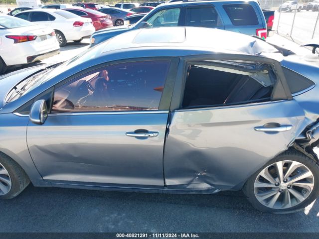 3KPC34A3XKE069177 Hyundai Accent Limited