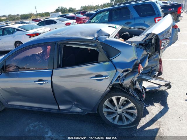 3KPC34A3XKE069177 Hyundai Accent Limited