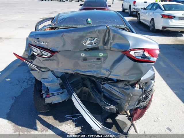 3KPC34A3XKE069177 Hyundai Accent Limited