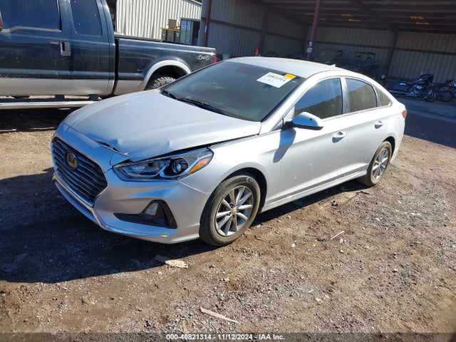 Hyundai SONATA SE 2019 5NPE24AF1KH759062 Image 2
