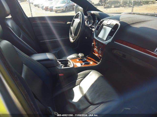 2C3CCAAG9EH119890 Chrysler 300