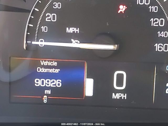 1GYKNBRS0HZ217883 Cadillac XT5 LUXURY