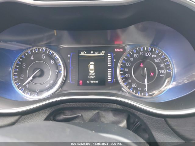 1C3CCCAB2GN170979 Chrysler 200 Limited