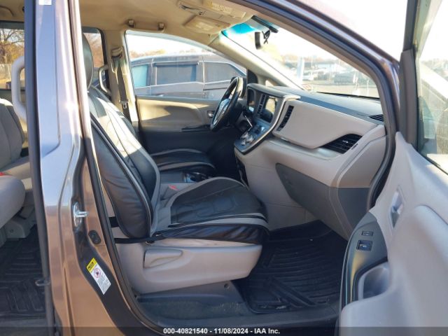 5TDKK3DC0FS654981 Toyota Sienna Le 8 Passenger
