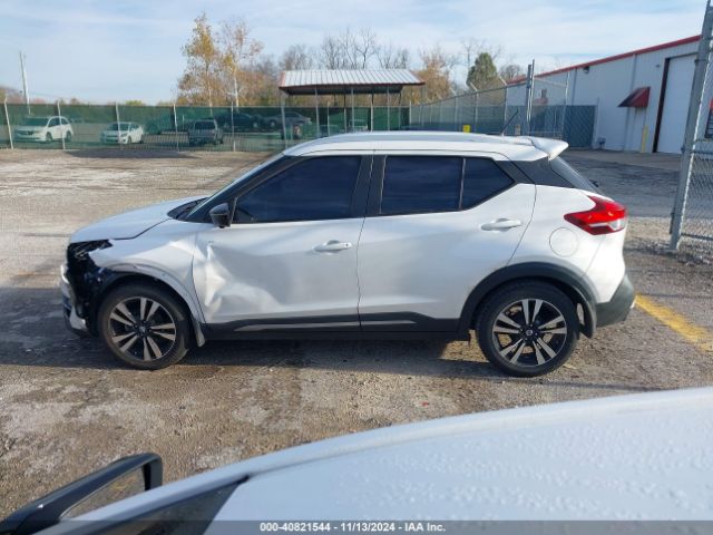 3N1CP5CU7KL524579 Nissan KICKS SR