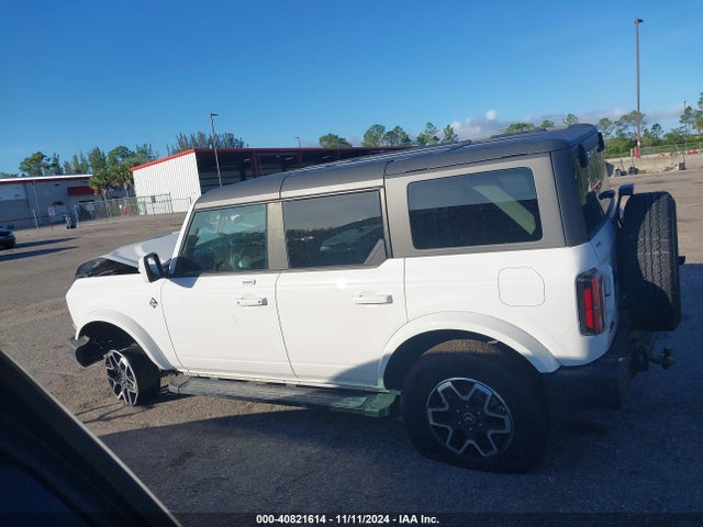 Ford Bronco Outer Banks 2022 1FMEE5BP8NLB59865 Image 14