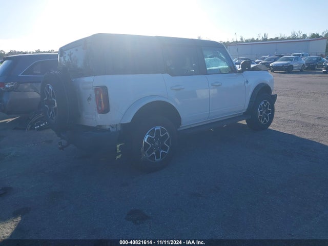 Ford Bronco Outer Banks 2022 1FMEE5BP8NLB59865 Image 4