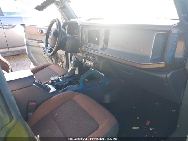 Ford Bronco Outer Banks 2022 1FMEE5BP8NLB59865 Image 5