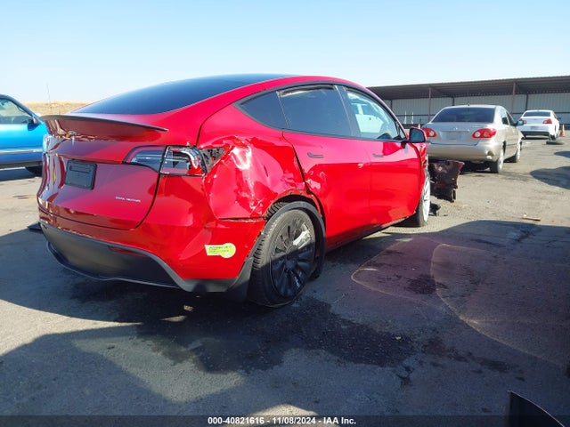 2022 TESLA MODEL Y 7SAYGDEE9NF407840 Photo 3