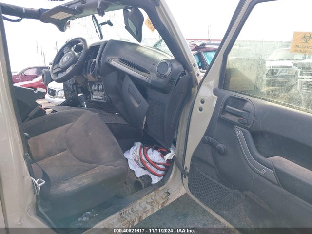 2017 JEEP WRANGLER UNLIMITED 1C4BJWDG7HL674172 Photo 4