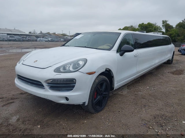2011 PORSCHE CAYENNE WP1AB2A27BLA44751 Photo 1