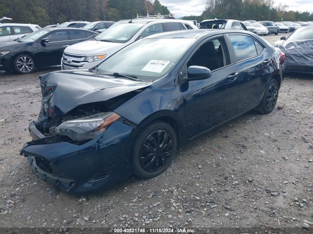 Toyota COROLLA LE 2017 2T1BURHE6HC806573 Image 2