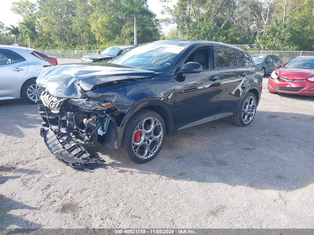 Alfa Romeo Tonale Veloce 2024 ZASPATDW0R3031356 Image 2