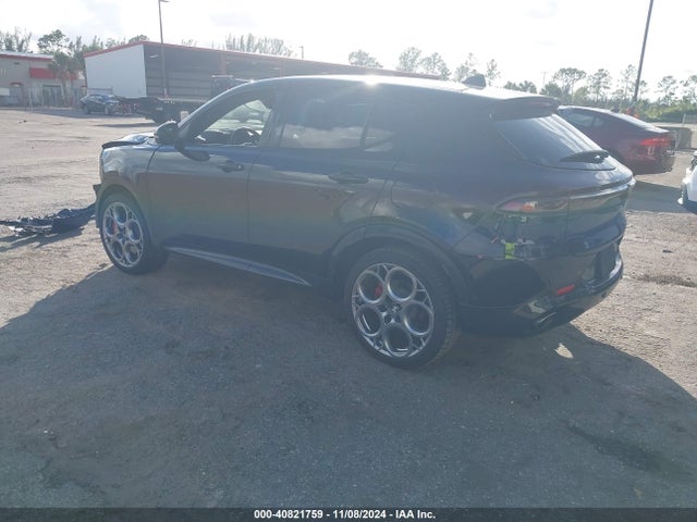 Alfa Romeo Tonale Veloce 2024 ZASPATDW0R3031356 Image 3