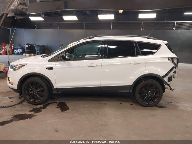 Ford ESCAPE SE 2018 1FMCU9GD4JUC43654 Image 15