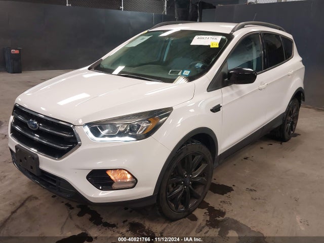 Ford ESCAPE SE 2018 1FMCU9GD4JUC43654 Image 2