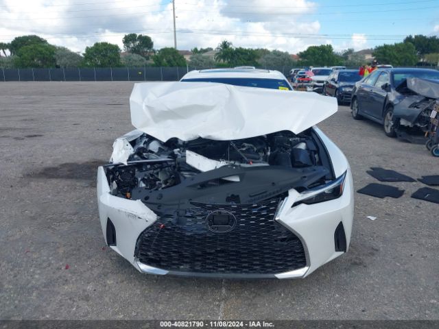 JTHCA1D29R5132104 Lexus IS 300