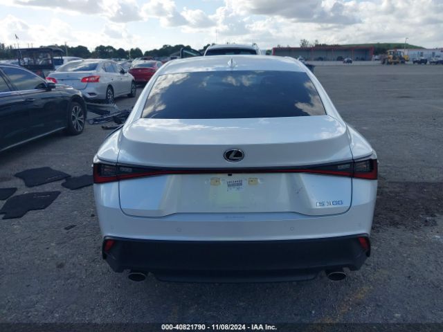 JTHCA1D29R5132104 Lexus IS 300