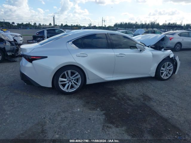 JTHCA1D29R5132104 Lexus IS 300
