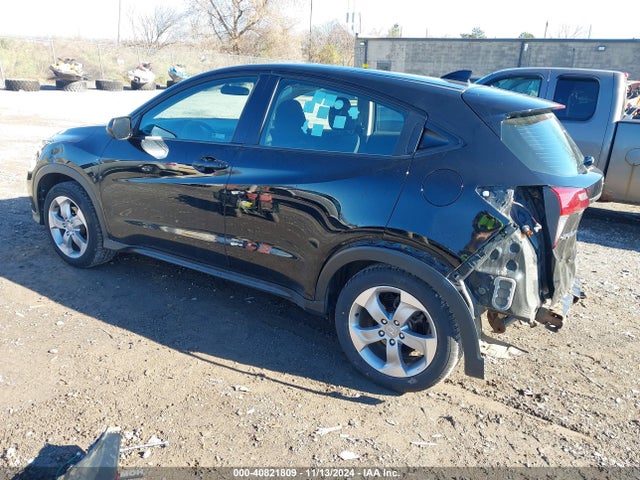 Honda HR-V LX 2019 3CZRU6H30KG733090 Image 3