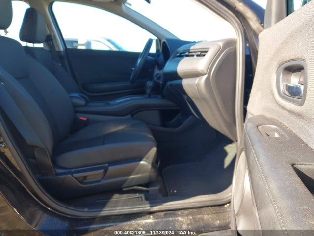 Honda HR-V LX 2019 3CZRU6H30KG733090 Image 5