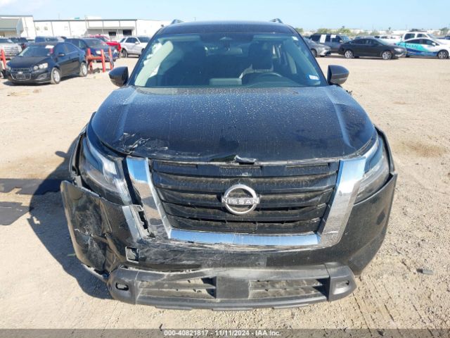 5N1DR3BA6NC214944 Nissan Pathfinder Sv 2wd