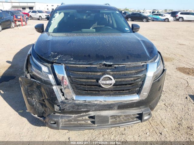 5N1DR3BA6NC214944 Nissan Pathfinder Sv 2wd