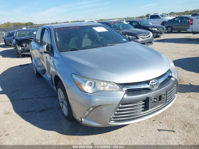 Toyota CAMRY LE 2017 4T1BF1FK0HU415793 Image 1