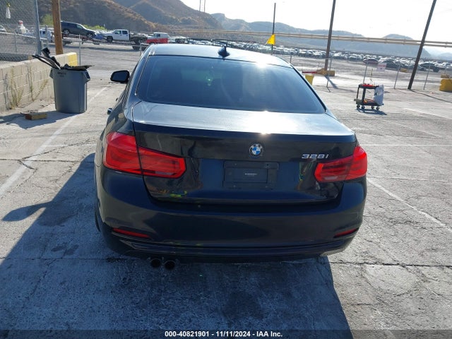BMW 328I 2016 WBA8E9C51GK645686 Image 17