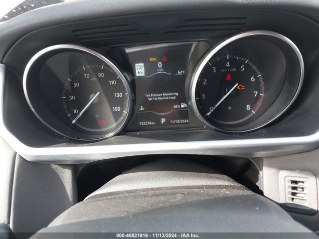 SALRRBBV2HA028401 Land Rover Discovery Hse