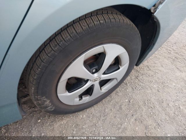 JTDKN3DU9F1894303 Toyota Prius Two