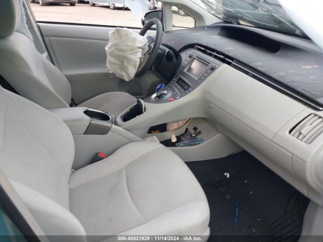 JTDKN3DU9F1894303 Toyota Prius Two