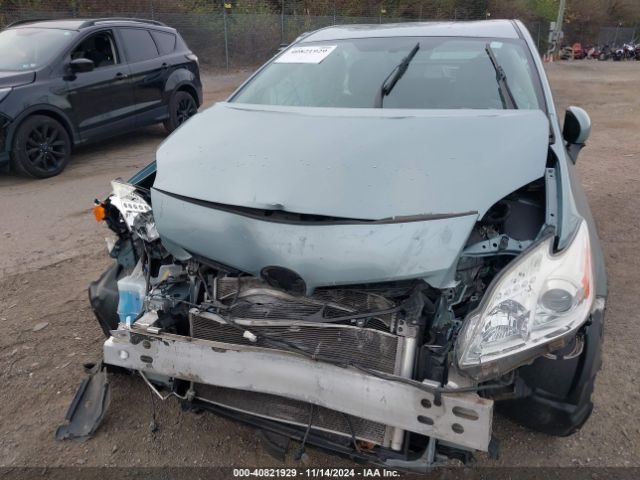 JTDKN3DU9F1894303 Toyota Prius Two