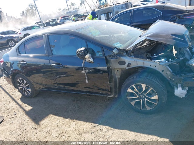 Honda Civic 2015 2HGFB2F84FH547288 Image 25