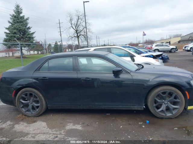 2C3CCABG9LH220651 Chrysler 300