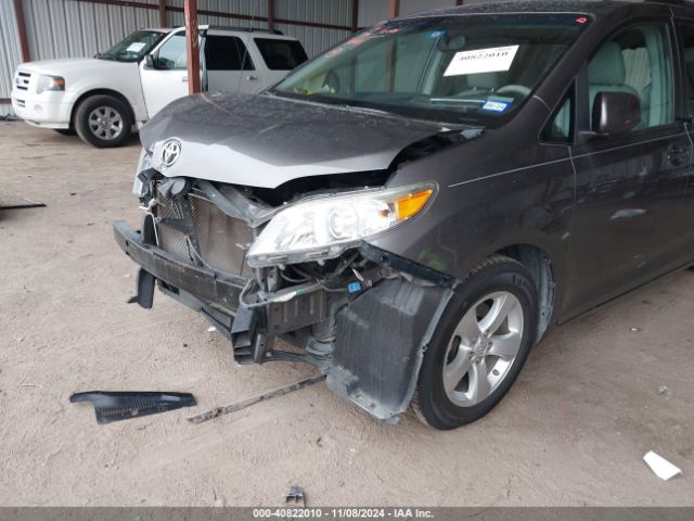5TDKK3DCXES436383 Toyota Sienna Le V6 8 Passenger