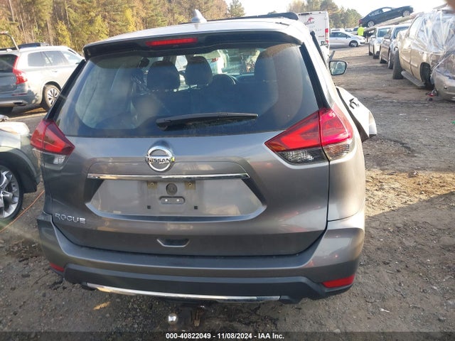 Nissan ROGUE S 2018 KNMAT2MT4JP500120 Image 16