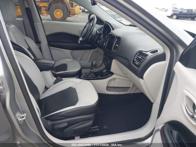 3C4NJCCB7LT187259 Jeep Compass Limited Fwd