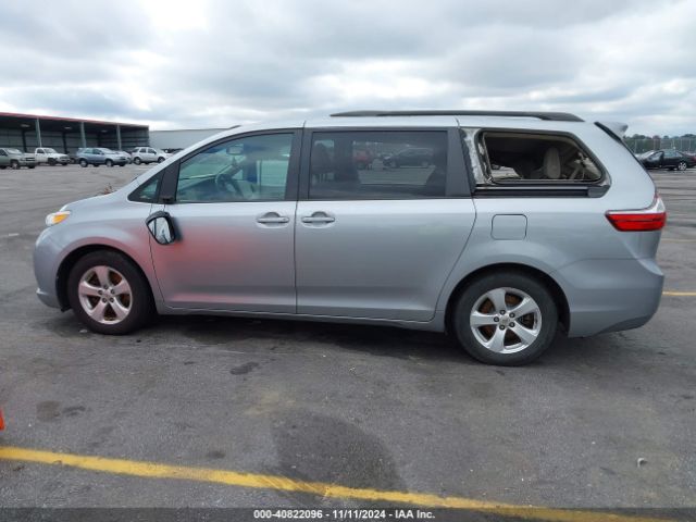 5TDKK3DC0FS624833 Toyota Sienna Le 8 Passenger