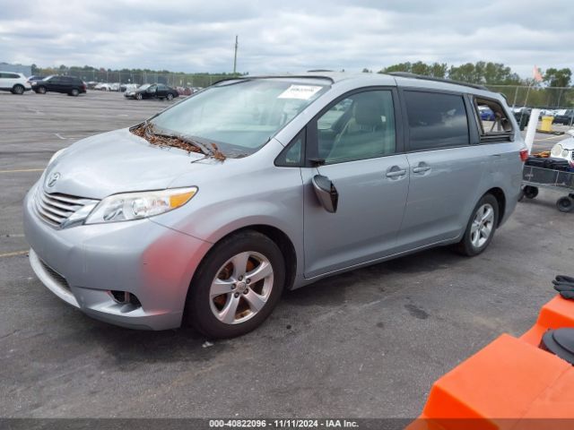 5TDKK3DC0FS624833 Toyota Sienna Le 8 Passenger