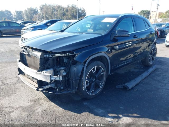 WDCTG4EB4KU000700 Mercedes-Benz GLA 250
