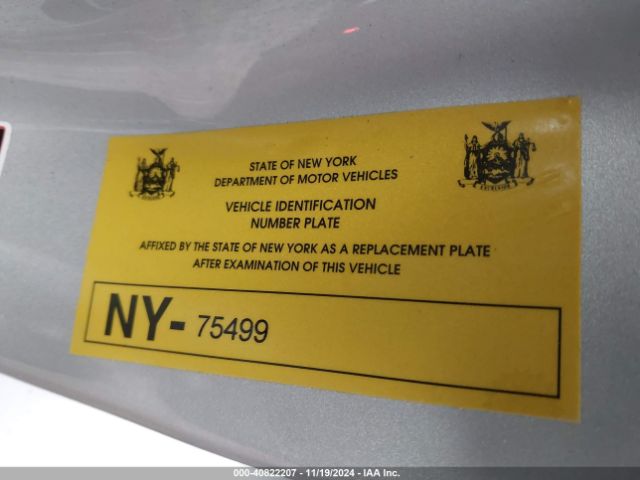NY-75499 Nissan Maxima