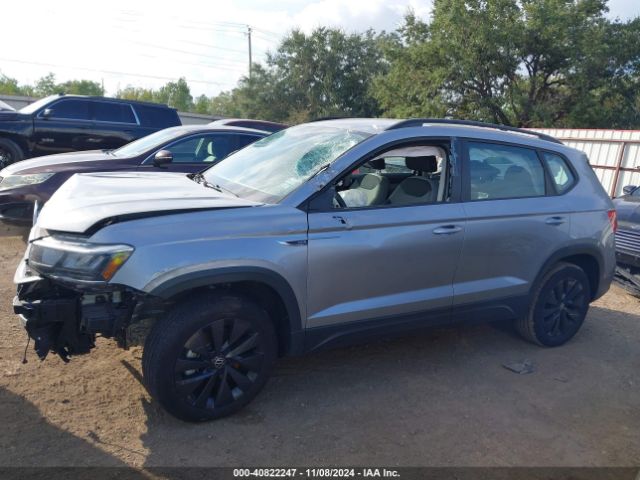 3VV5X7B28RM009467 Volkswagen Taos 1.5t S