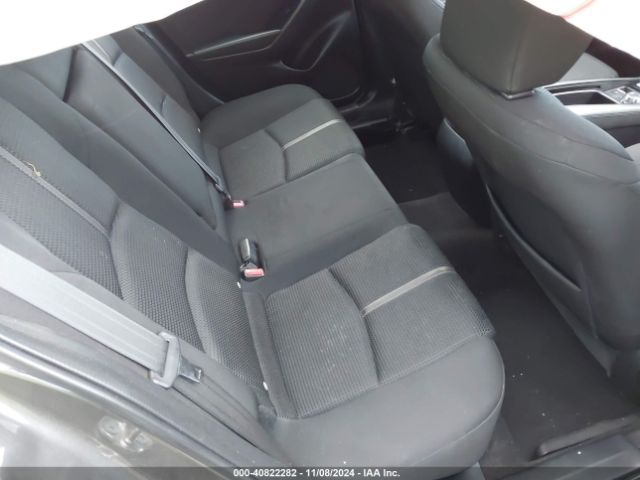 3MZBN1U78JM169685 Mazda Mazda3 Sport