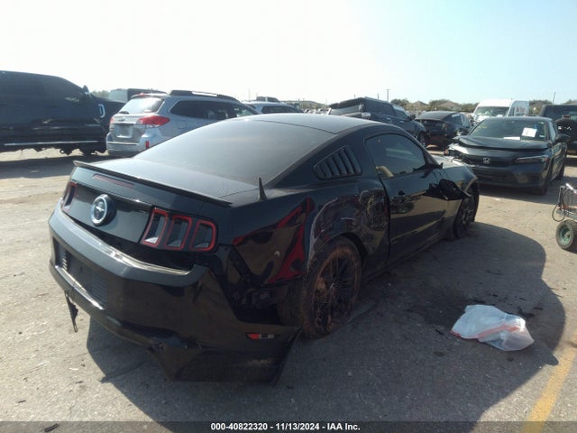 Ford Mustang V6 2014 1ZVBP8AM4E5313595 Image 4
