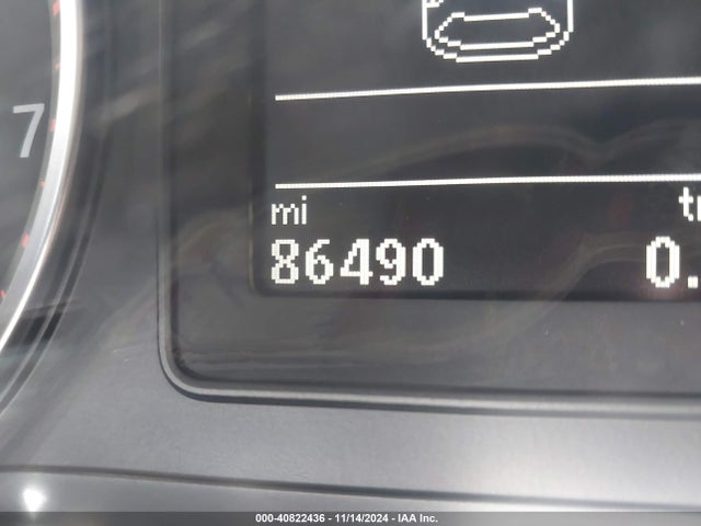 WVGAV7AX1FW520946 Volkswagen Tiguan Sel