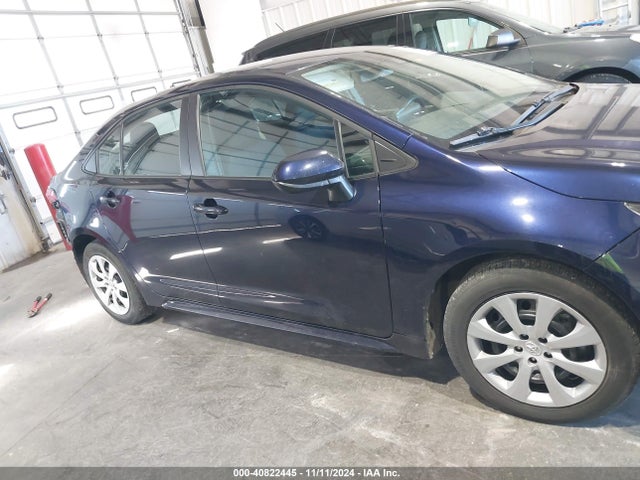 Toyota COROLLA LE 2022 5YFEPMAE3NP348116 Image 14